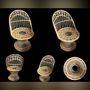 Vintage Mid Century Modern Russell Woodard Spun Fiberglass Patio Seating Chair